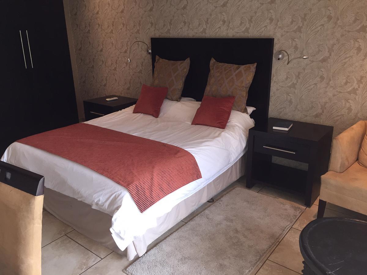 Planet Hotel Hollybum Lubumbashi Exterior photo